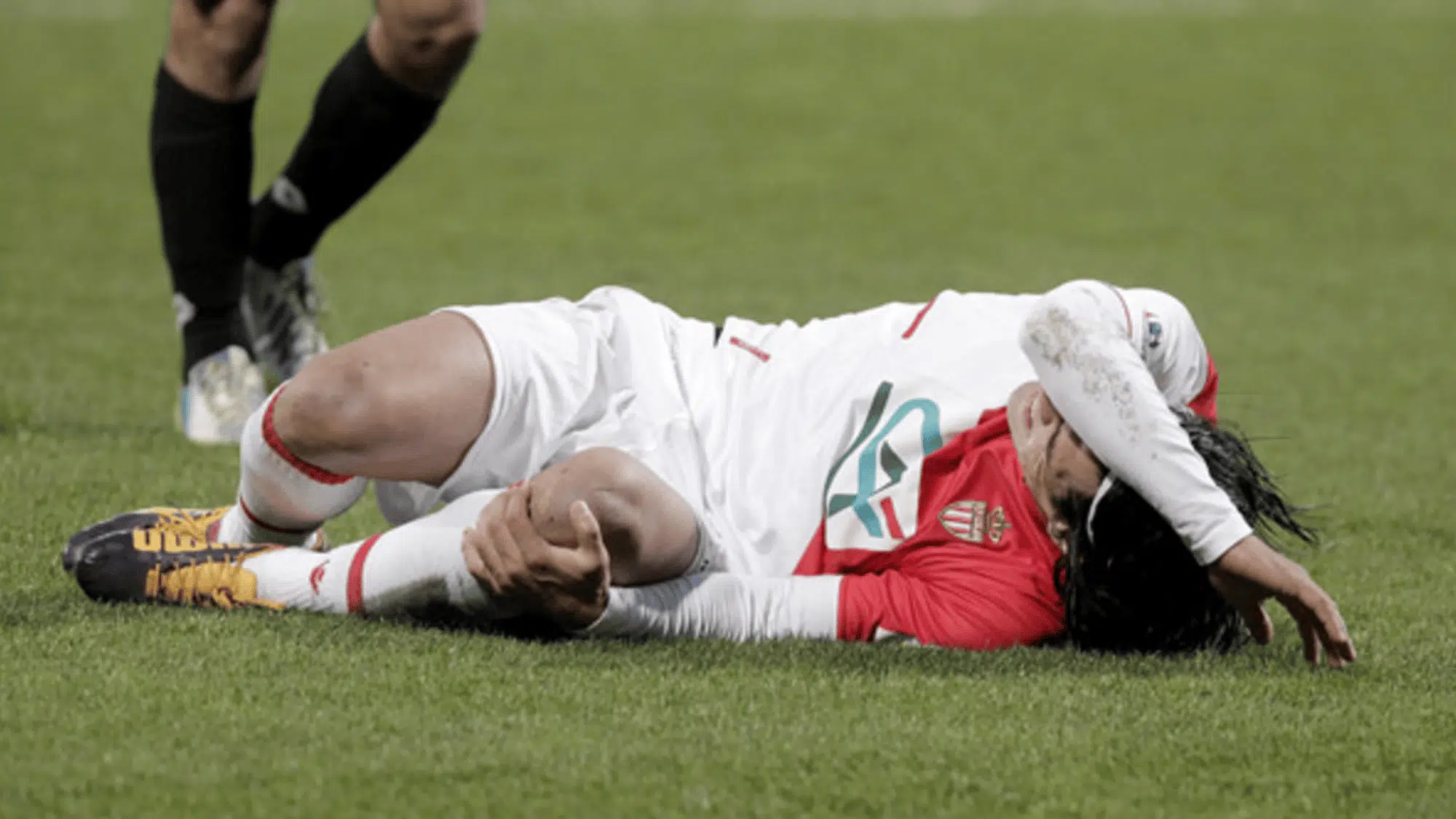 radamel falcao s torn acl