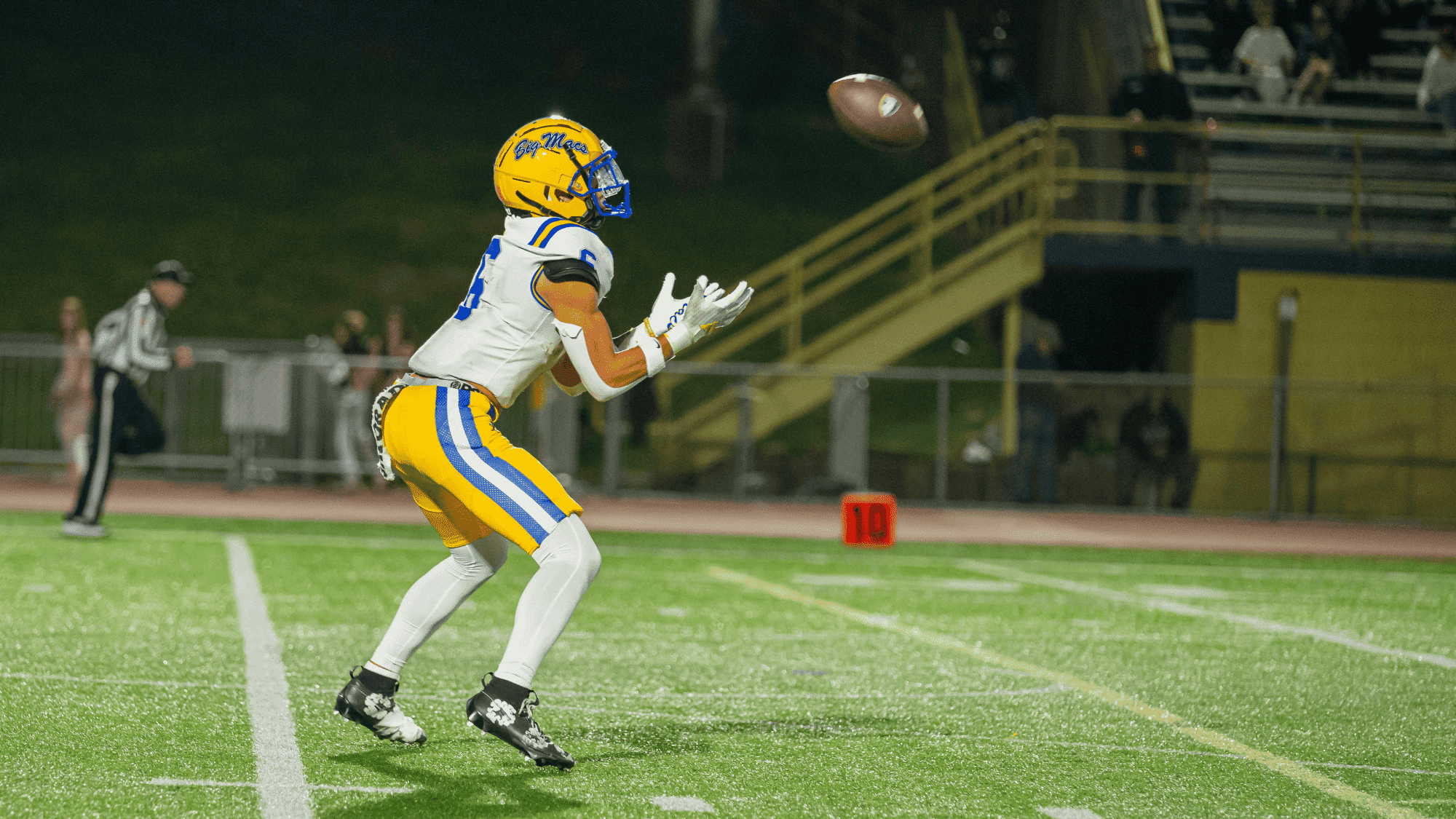 what does fbs mean in football