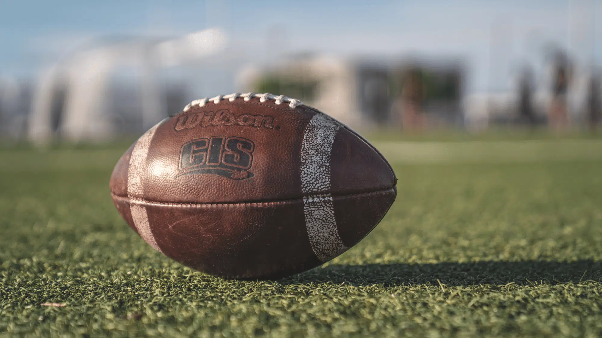 how many players on an american football team total