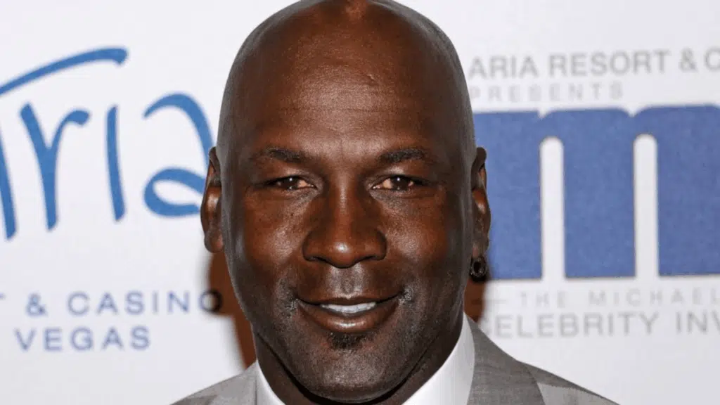 michael jordan eyes why are michael jordan s eyes yellow