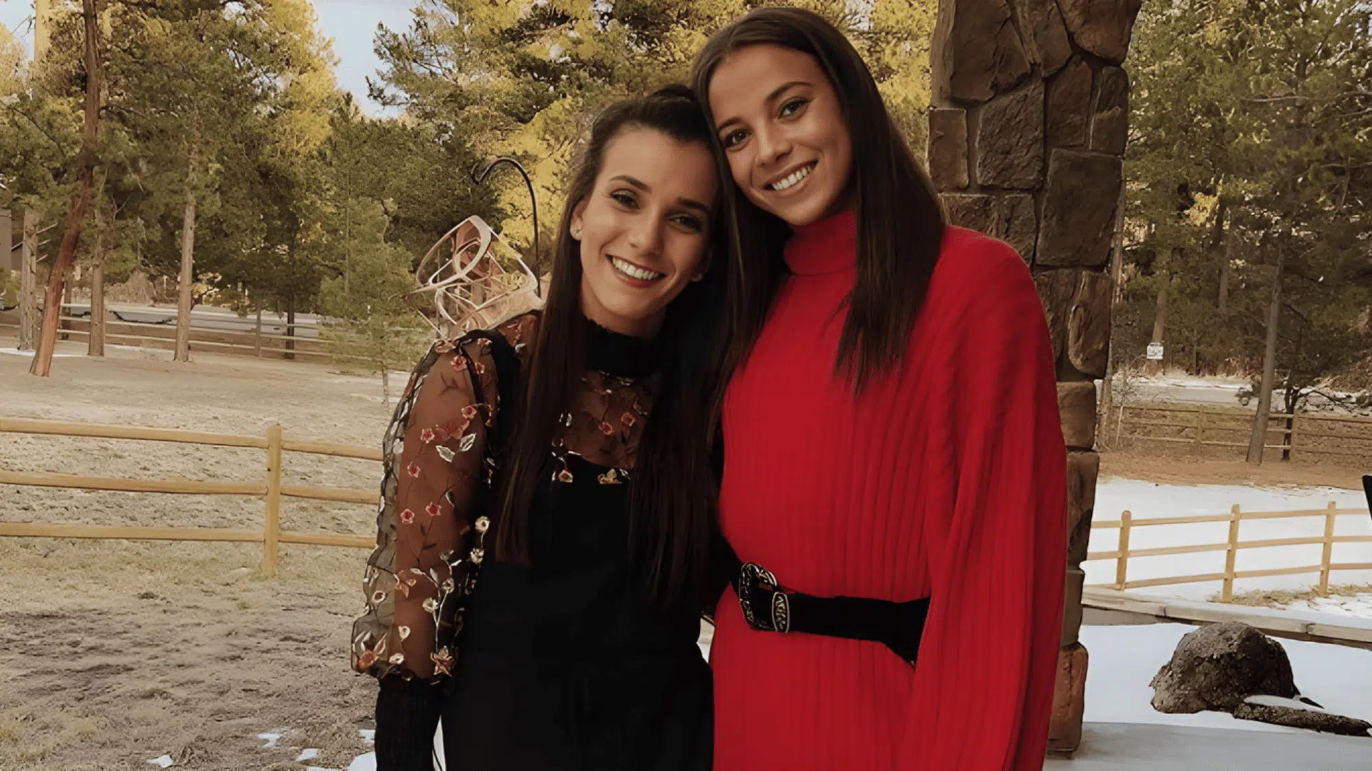 mallory swanson and her sister