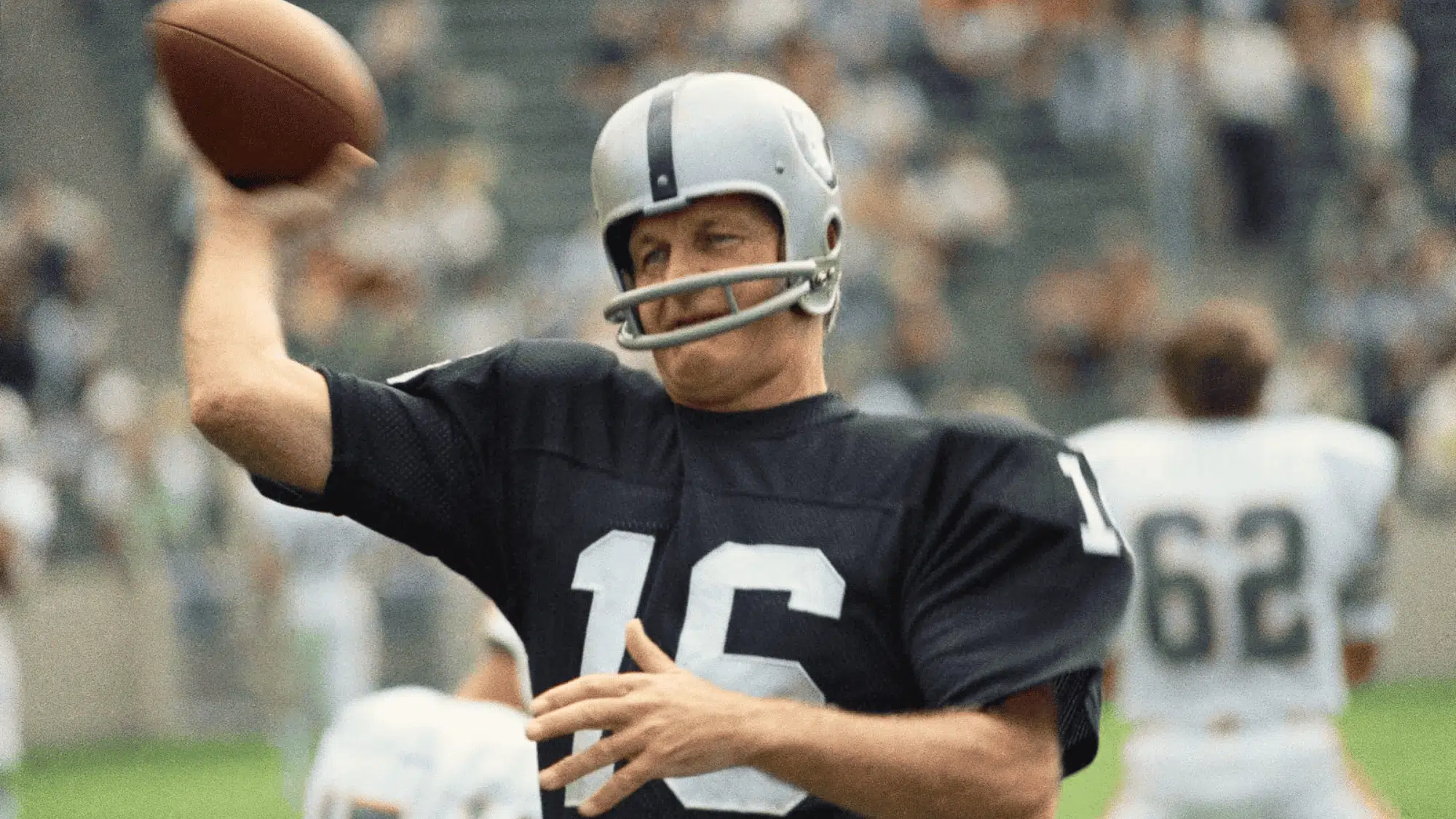 raiders quarterback throwing american football facts about american football