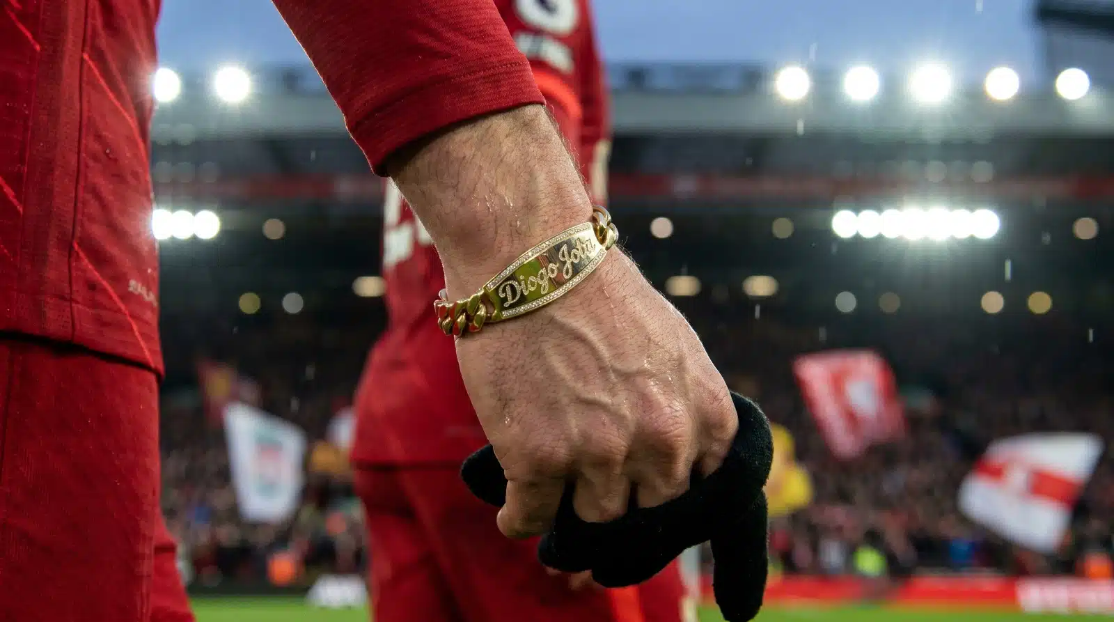hand bracelet
